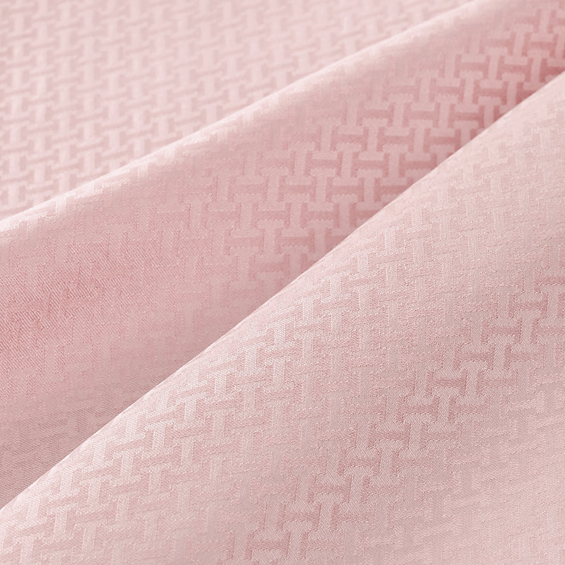 Faconnee Upside Down pocket square 45 | Hermès USA